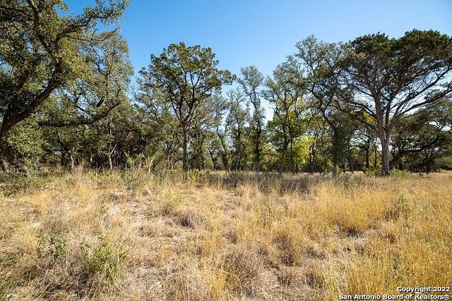 3.2 Acres of Residential Land for Sale in Canyon Lake, Texas