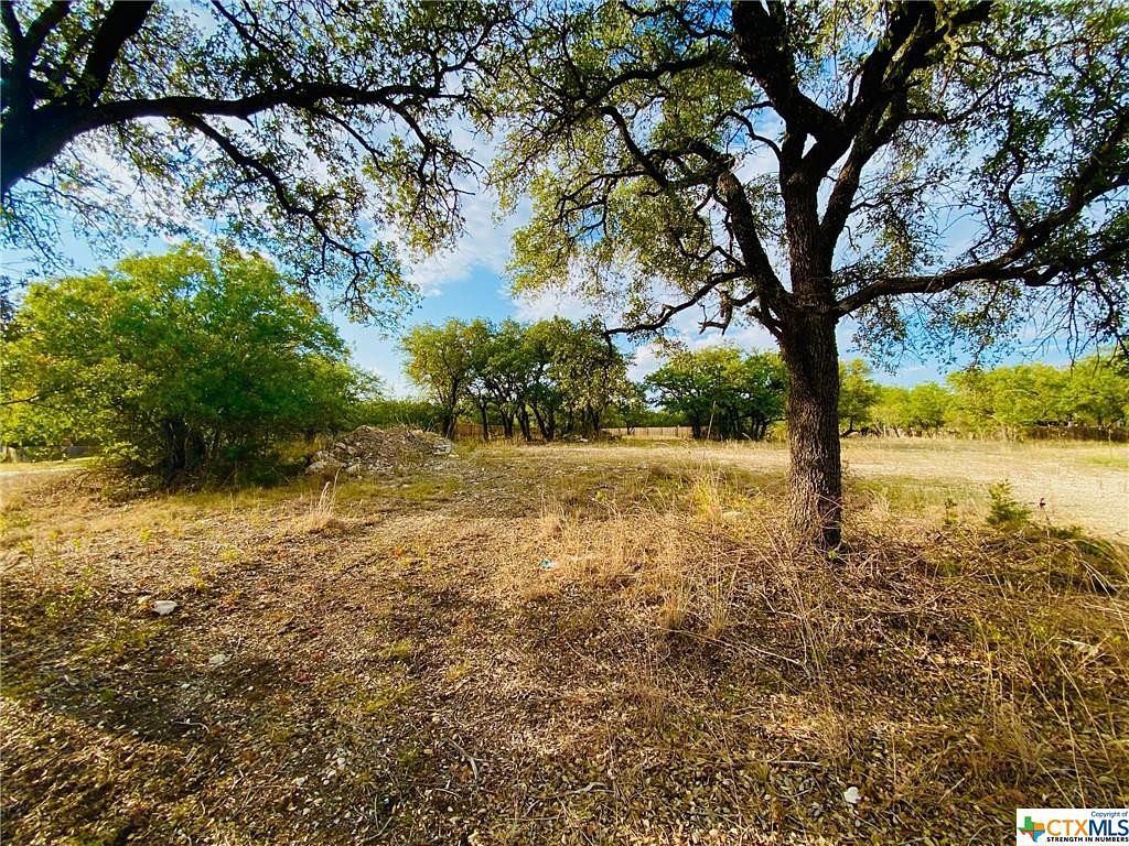 0.61 Acres of Residential Land for Sale in Gatesville, Texas