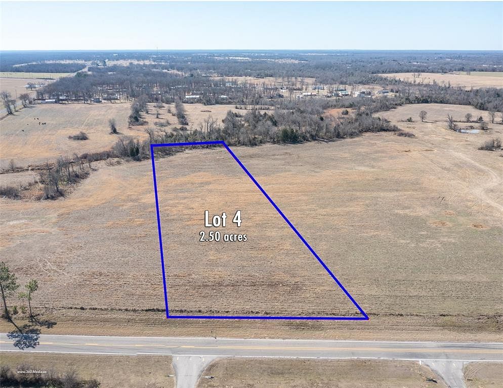 2.5 Acres of Residential Land for Sale in Emory, Texas