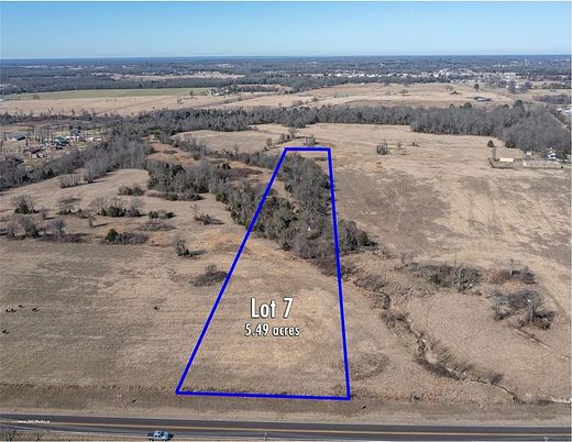 5.5 Acres of Land for Sale in Emory, Texas