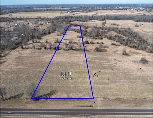 5.5 Acres of Land for Sale in Emory, Texas