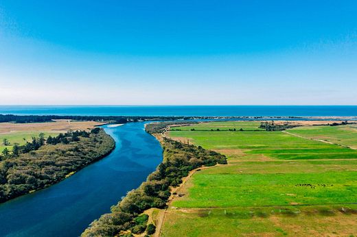 1,668 Acres of Land for Sale in Smith River, California