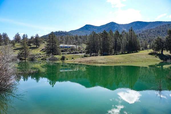 533 Acres of Recreational Land with Home for Sale in Callahan, California