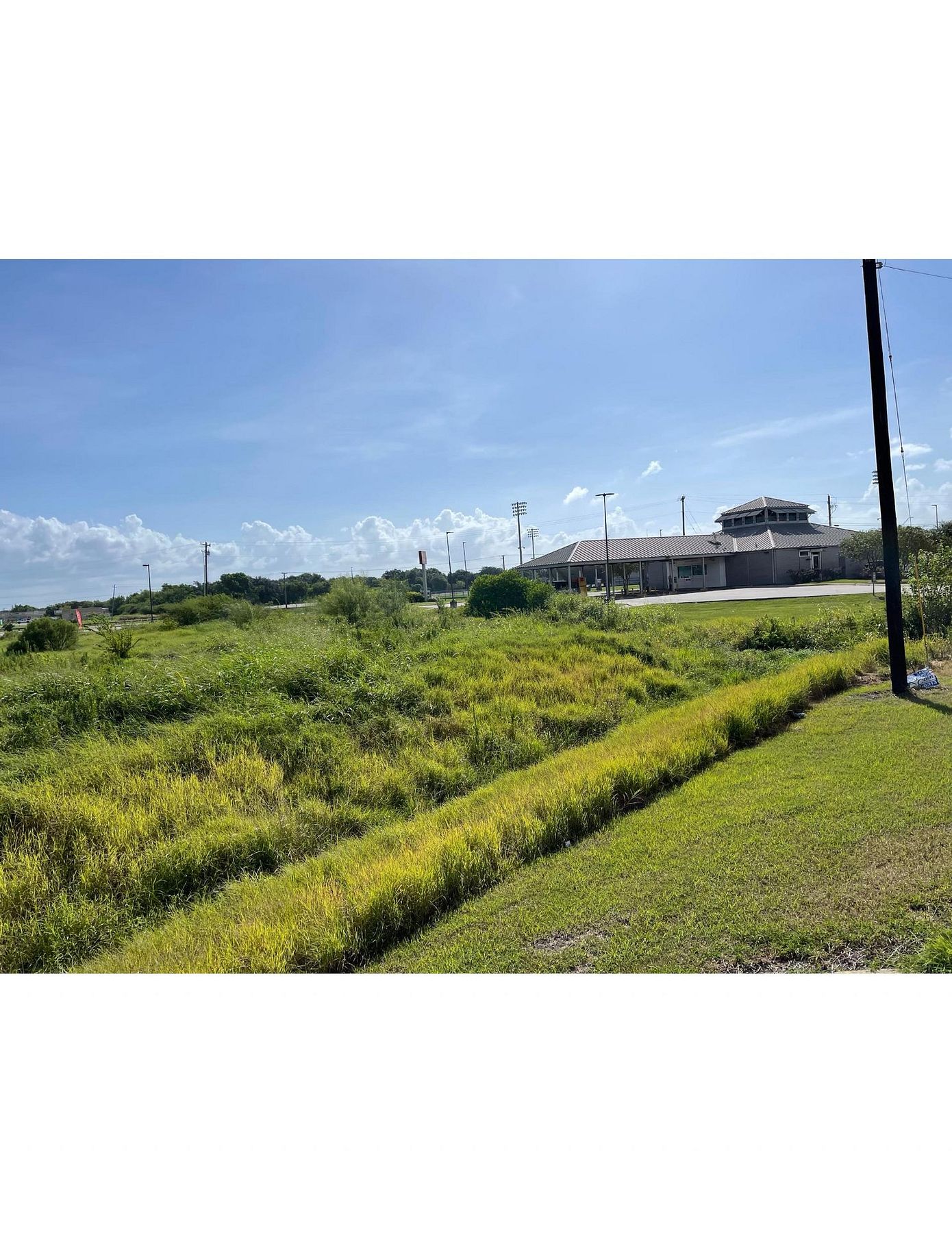 1.9 Acres of Commercial Land for Sale in Port Lavaca, Texas