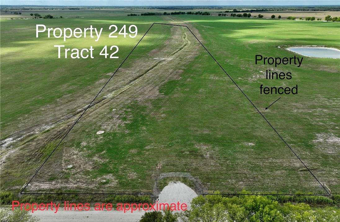 9.4 Acres of Land for Sale in Marlin, Texas