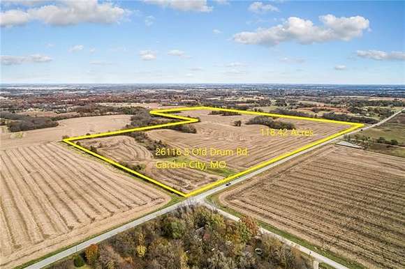 118.42 Acres of Recreational Land & Farm for Sale in Garden City, Missouri