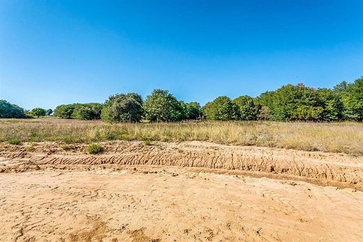 2.15 Acres of Residential Land for Sale in Weatherford, Texas