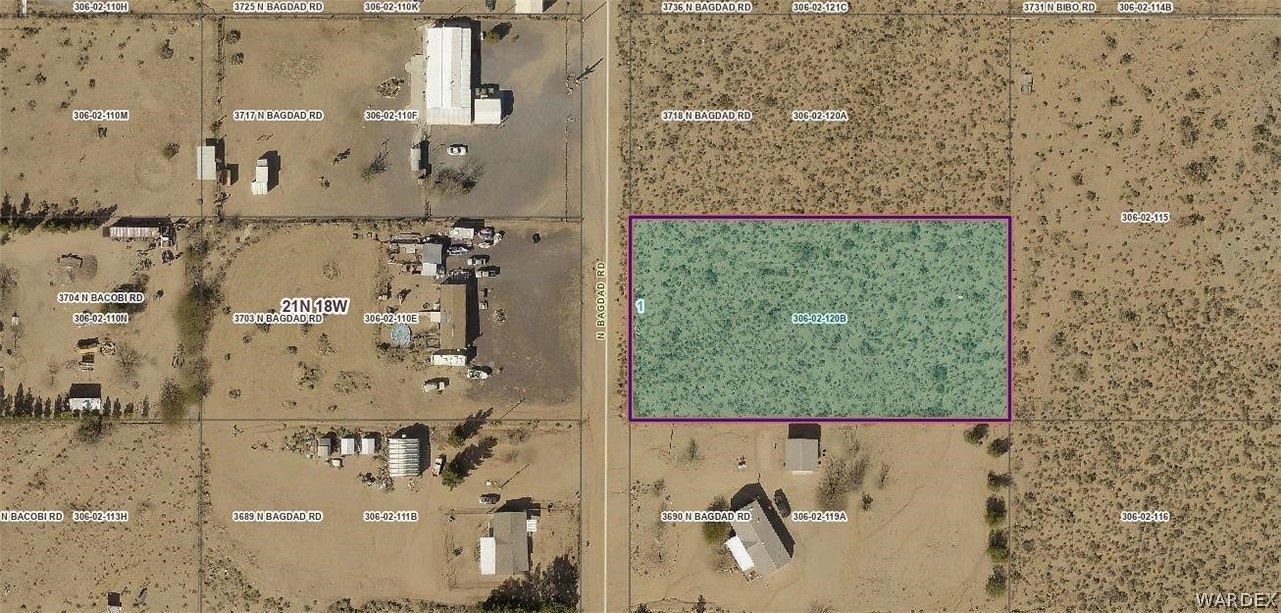 1.2 Acres of Land for Sale in Golden Valley, Arizona