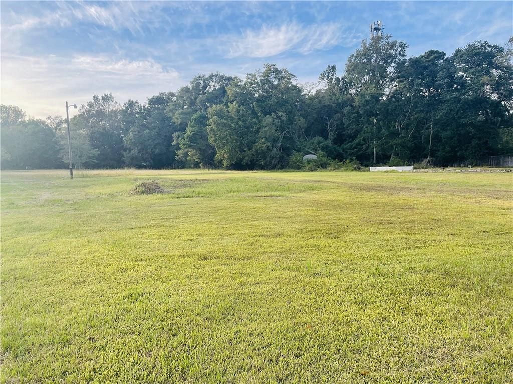 1.3 Acres of Residential Land for Sale in Mobile, Alabama
