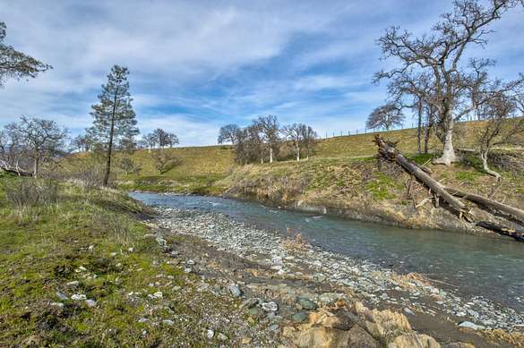 129 Acres of Improved Agricultural Land for Sale in Elk Creek, California