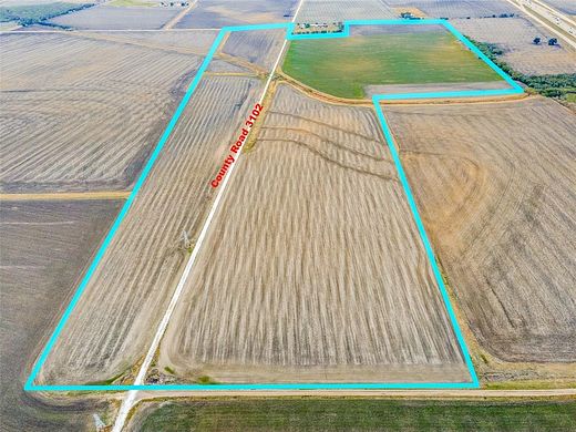 162 Acres of Land for Sale in Hillsboro, Texas