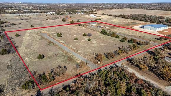 1.55 Acres of Residential Land for Sale in Guthrie, Oklahoma