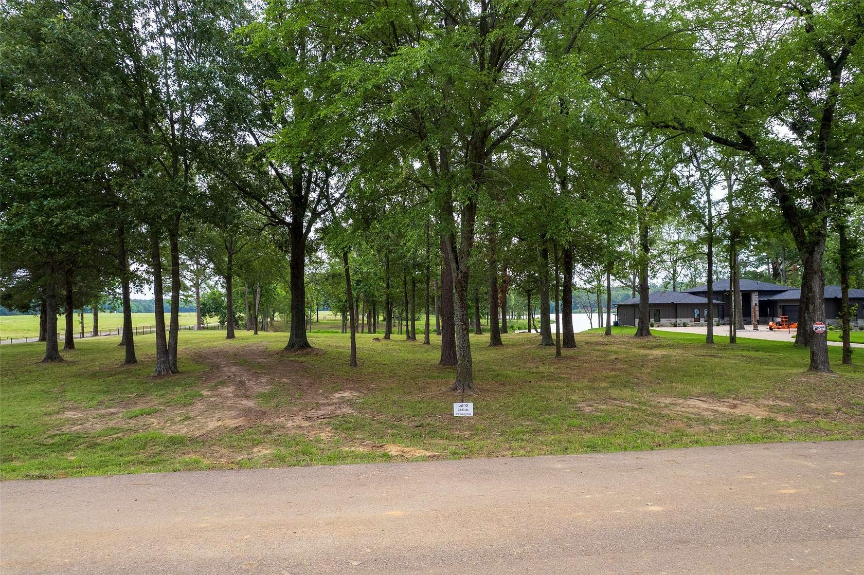 0.83 Acres of Residential Land for Sale in Mount Vernon, Texas