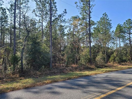 4.9 Acres of Residential Land for Sale in Morriston, Florida