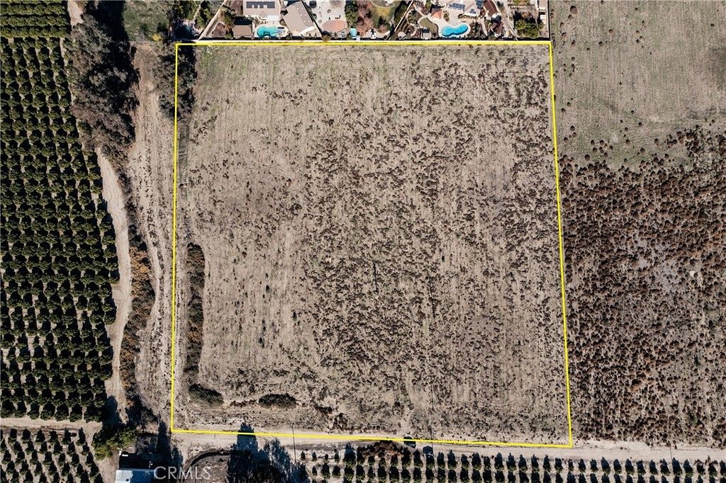 10.5 Acres of Land for Sale in Hemet, California