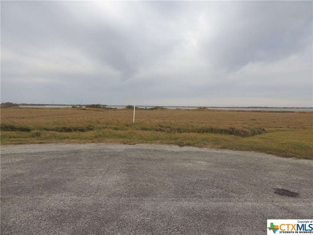 1 Acre of Residential Land for Sale in Tivoli, Texas