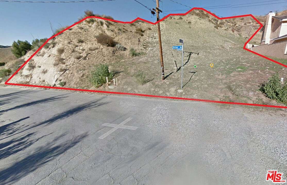 0.24 Acres of Land for Sale in Val Verde, California