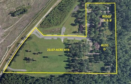 23.1 Acres of Improved Mixed-Use Land for Sale in Valdosta, Georgia