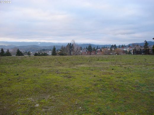 0.17 Acres of Residential Land for Sale in Sutherlin, Oregon