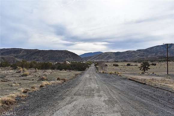 103.65 Acres of Land for Sale in Littlerock, California