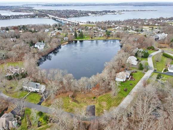 0.923 Acres of Residential Land for Sale in Tiverton, Rhode Island