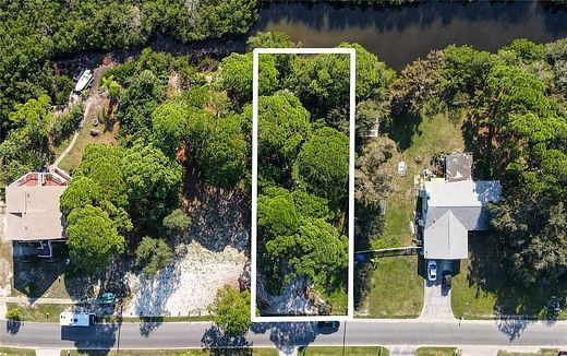 0.24 Acres of Residential Land for Sale in Tarpon Springs, Florida