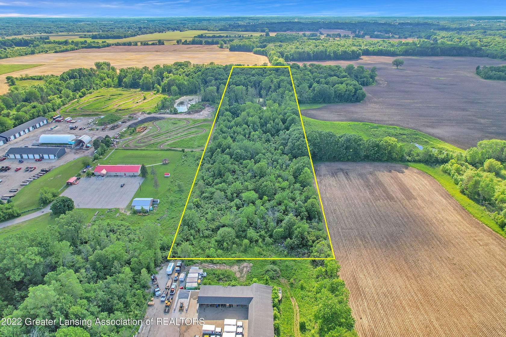 10 Acres of Recreational Land for Sale in Dimondale, Michigan