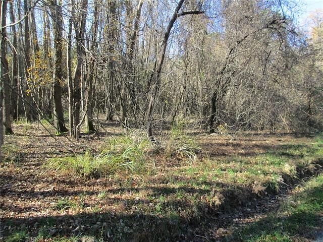 7 Acres of Residential Land for Sale in Mathews, Virginia