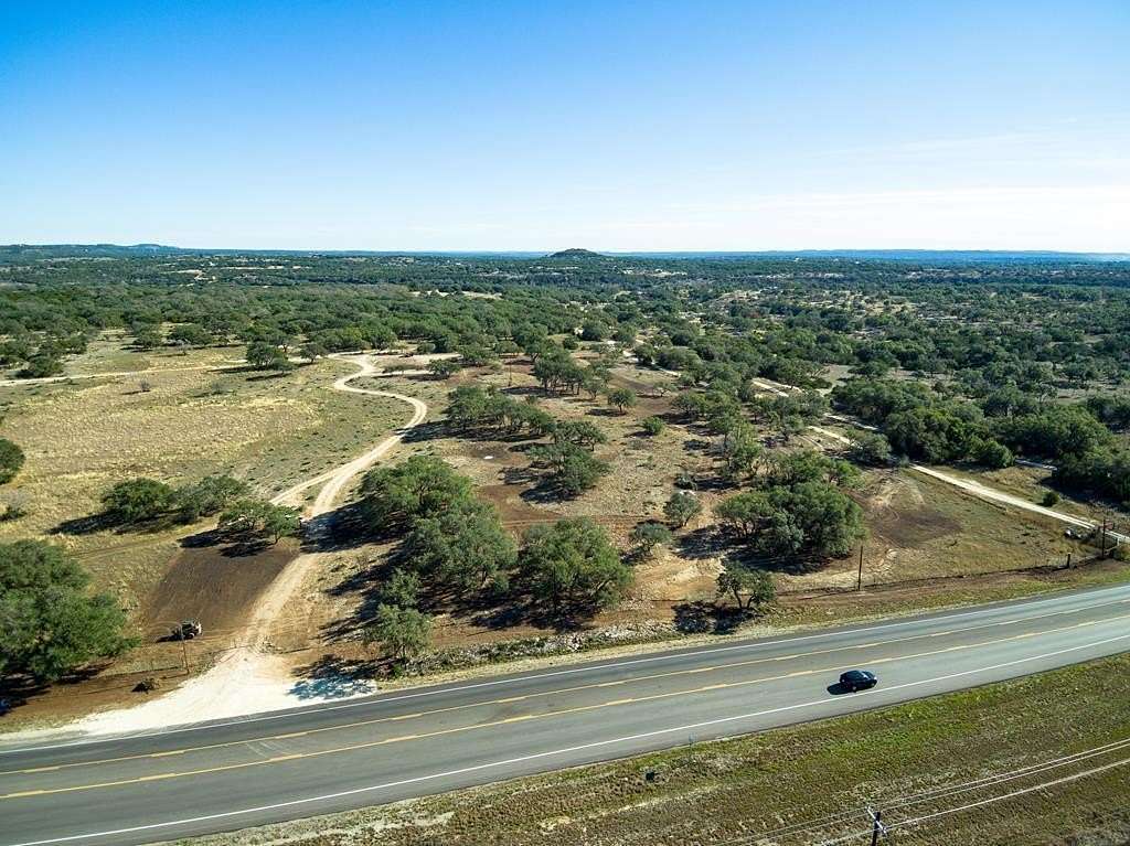 10 Acres of Land for Sale in Blanco, Texas