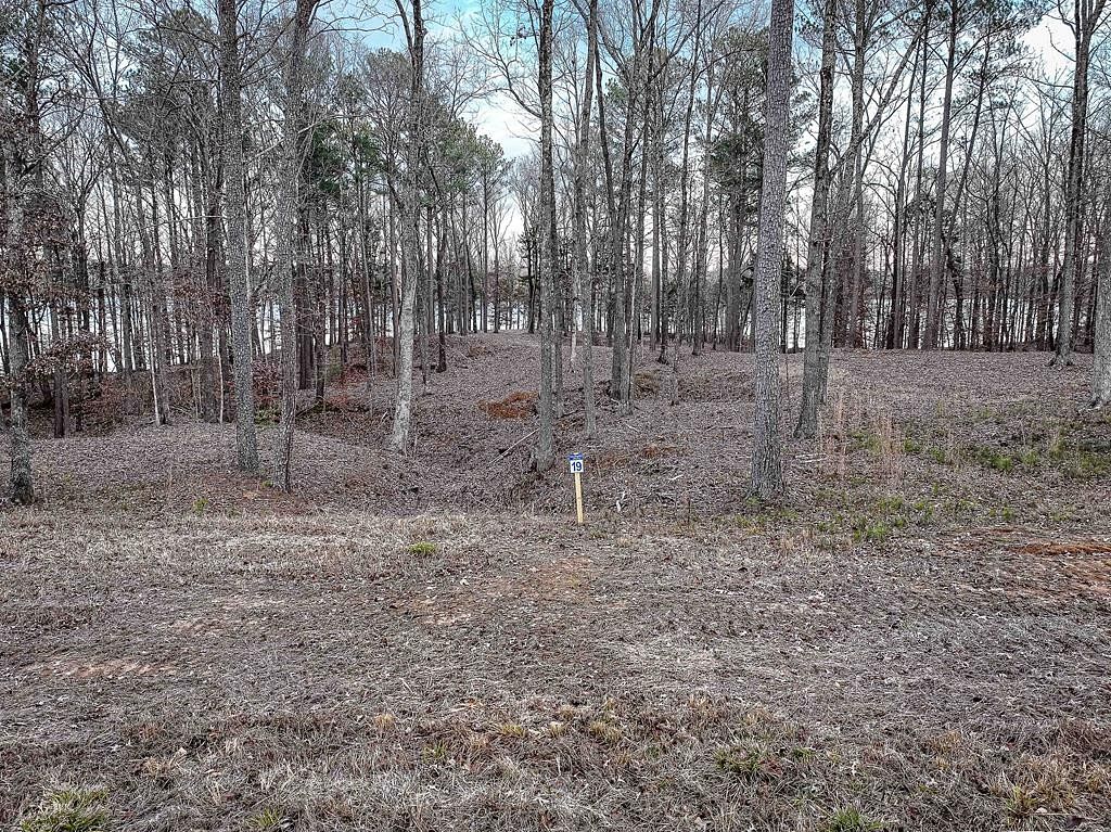1.6 Acres of Residential Land for Sale in Huntingdon, Tennessee