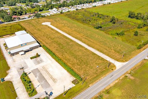 6.68 Acres of Residential Land for Sale in Houma, Louisiana