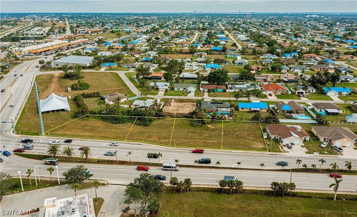 1 Acre of Residential Land for Sale in Cape Coral, Florida