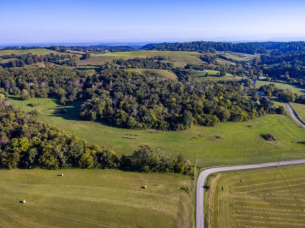 38 Acres of Commercial Land for Sale in Morristown, Tennessee