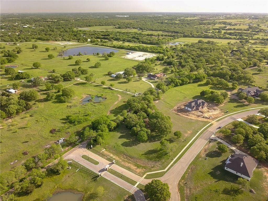 1.109 Acres of Residential Land for Sale in Cleburne, Texas