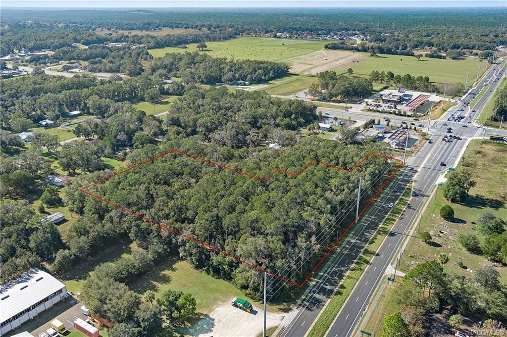 4.8 Acres of Commercial Land for Sale in Lecanto, Florida