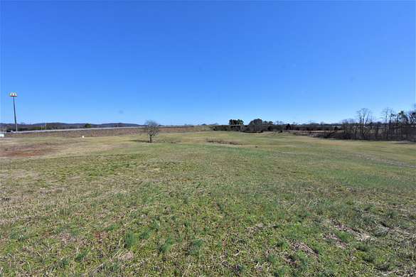 15 Acres of Agricultural Land for Sale in Cave City, Kentucky - LandSearch