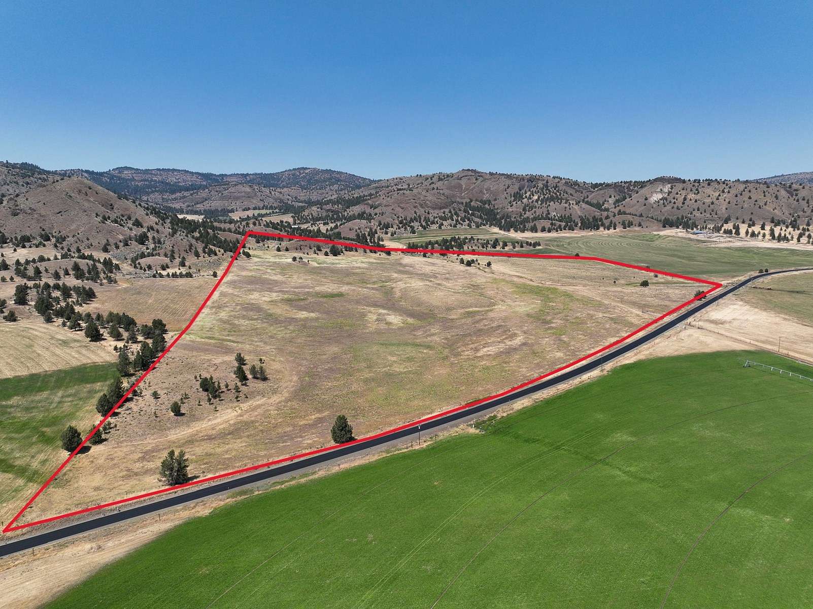 1 Acre of Land for Sale in Burns, Oregon