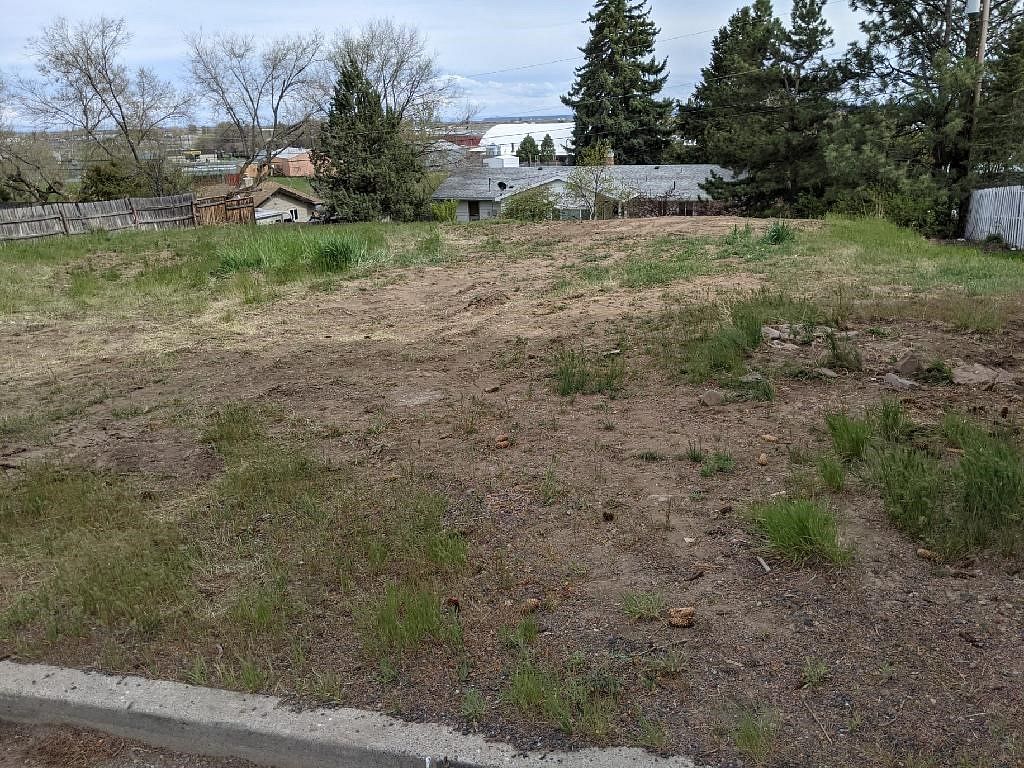 0.25 Acres of Residential Land for Sale in Burns, Oregon