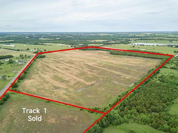 3.13 Acres of Land for Sale in Paris, Texas