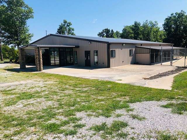 10 Acres of Land for Sale in Houston, Missouri