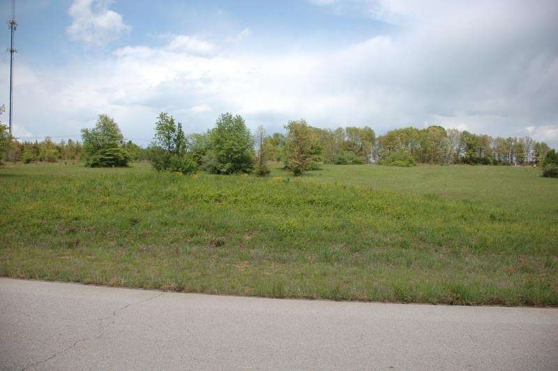 6.42 Acres of Land for Sale in West Plains, Missouri