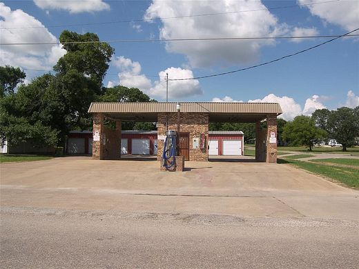 0.6 Acres of Improved Commercial Land for Sale in Godley, Texas