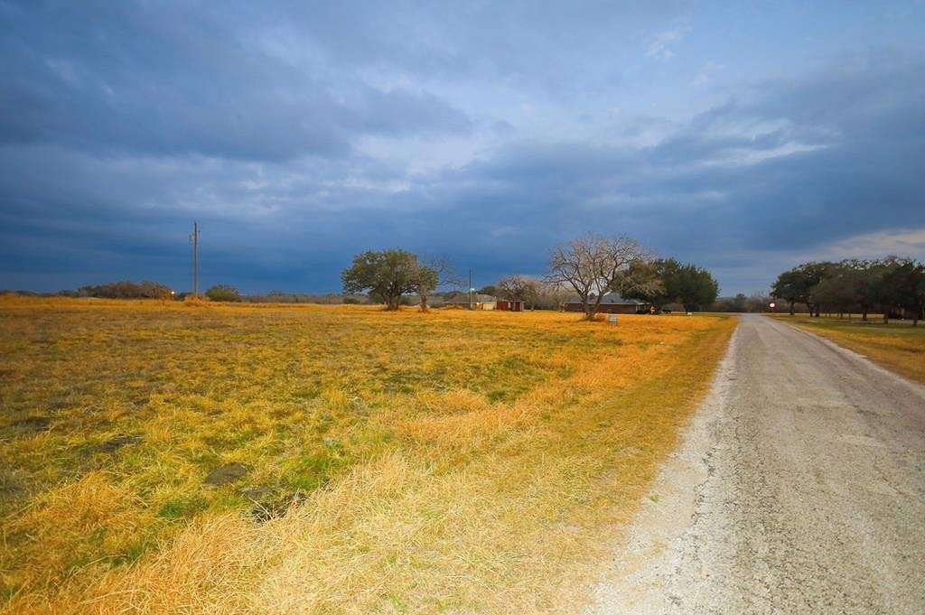 0.34 Acres of Residential Land for Sale in Pettus, Texas