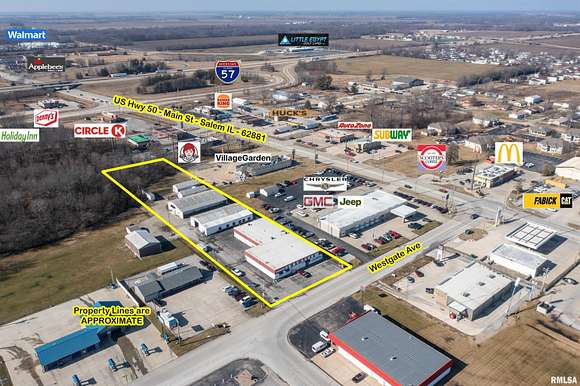 2.2 Acres of Improved Commercial Land for Sale in Salem, Illinois