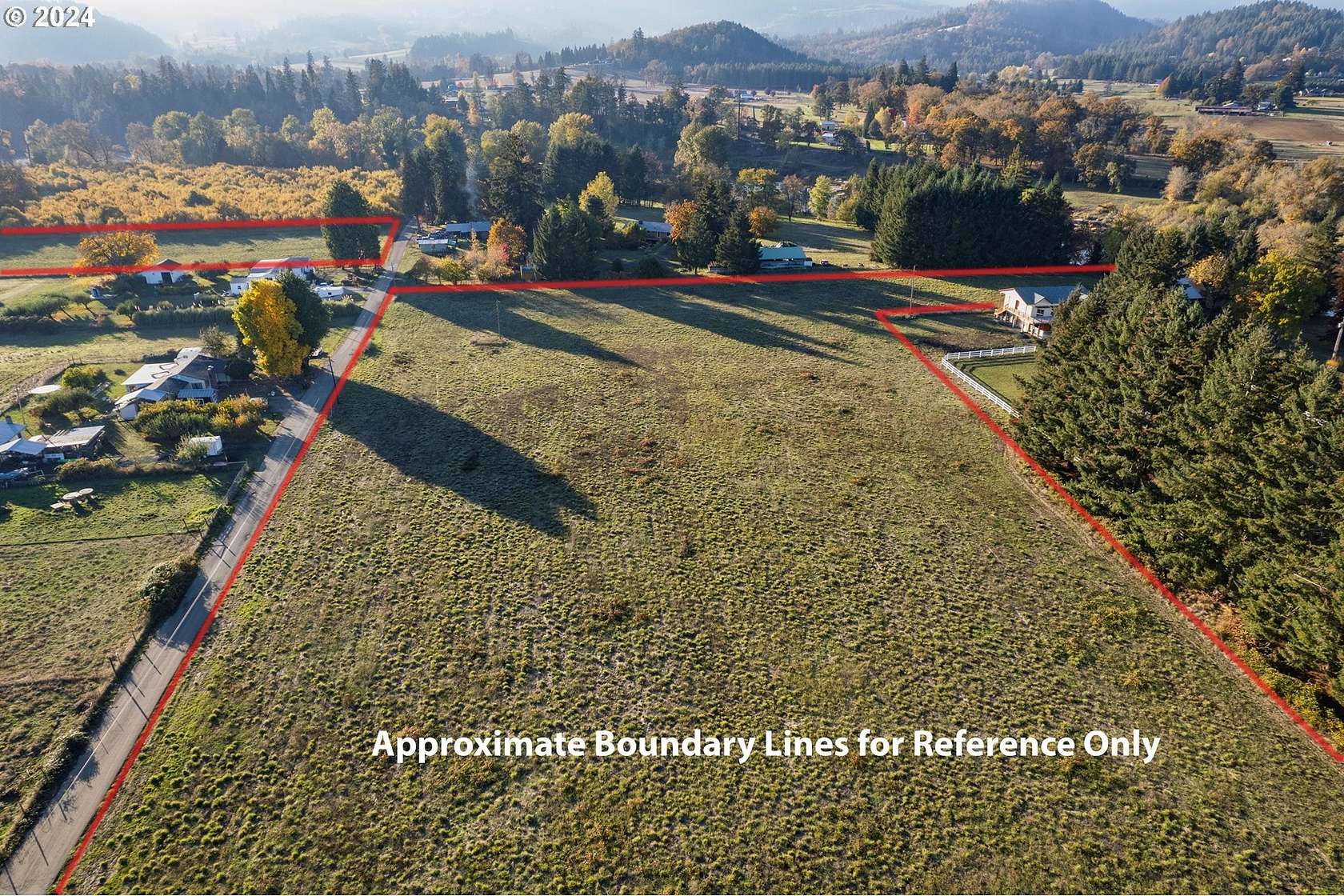 9.19 Acres of Agricultural Land for Sale in Roseburg, Oregon