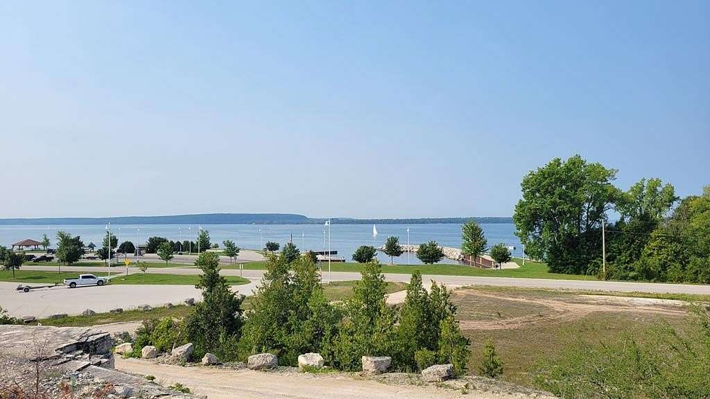 1.23 Acres of Commercial Land for Sale in Sturgeon Bay, Wisconsin