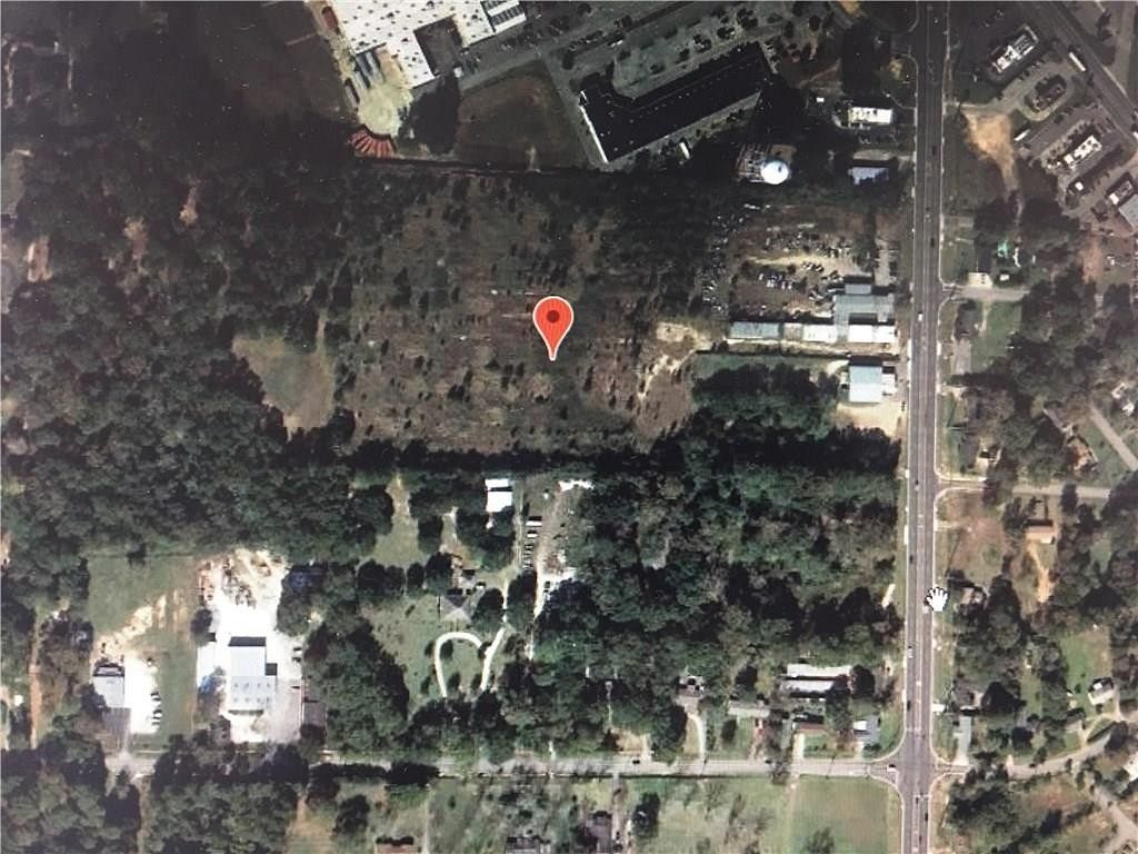 8 Acres of Commercial Land for Sale in Semmes, Alabama