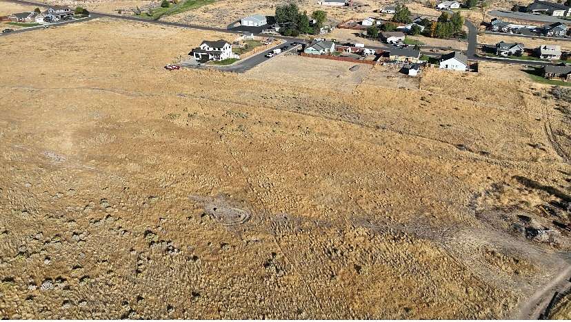16 Acres of Land for Sale in Hines, Oregon