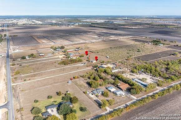 8.545 Acres of Improved Mixed-Use Land for Sale in New Braunfels, Texas