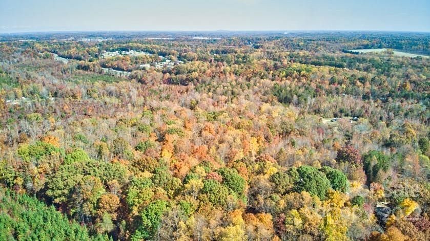16 Acres of Land for Sale in Troutman, North Carolina
